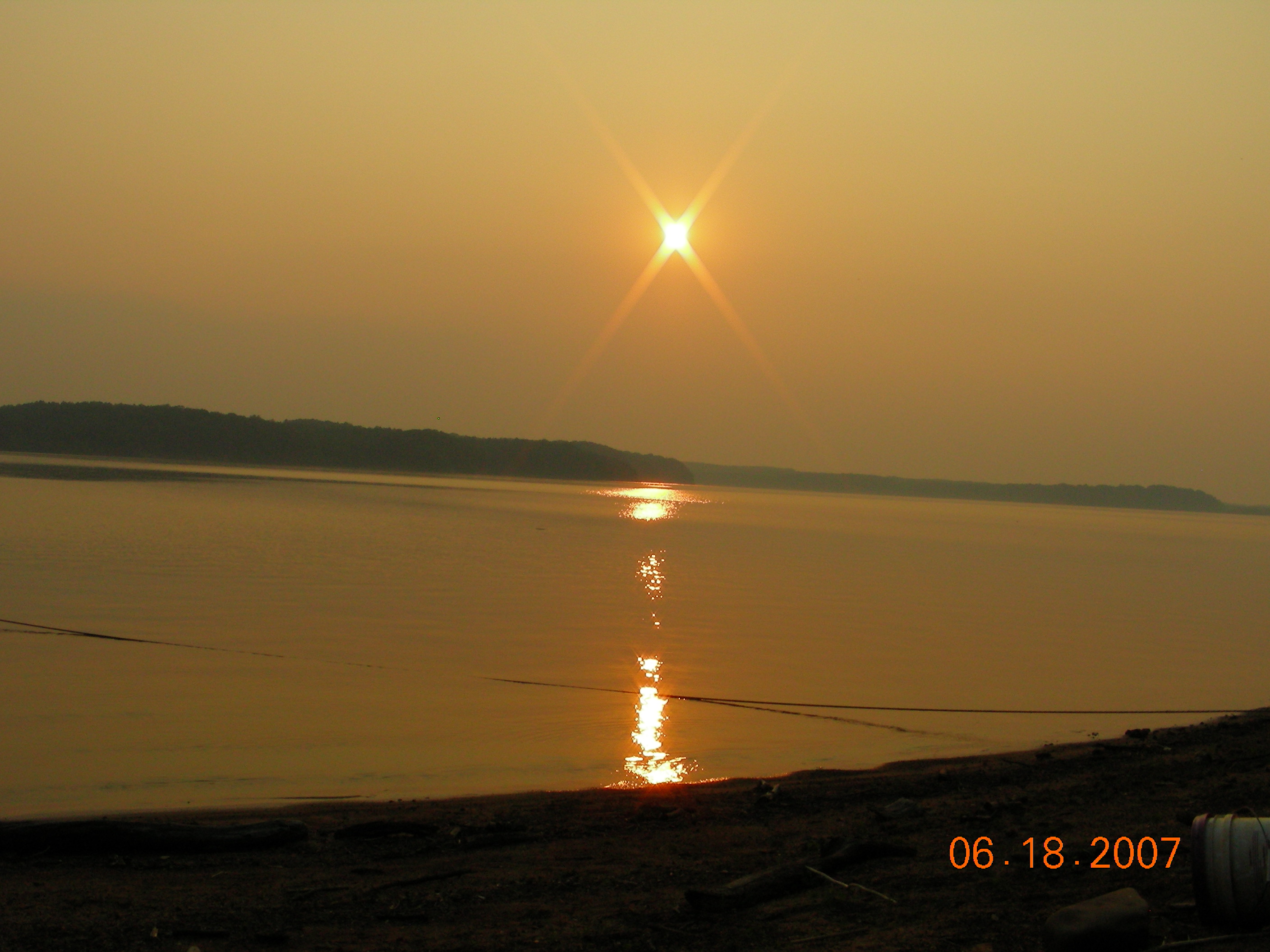./2007/Kerr Lake Eagles Nest/June18/DSCN1272.JPG
